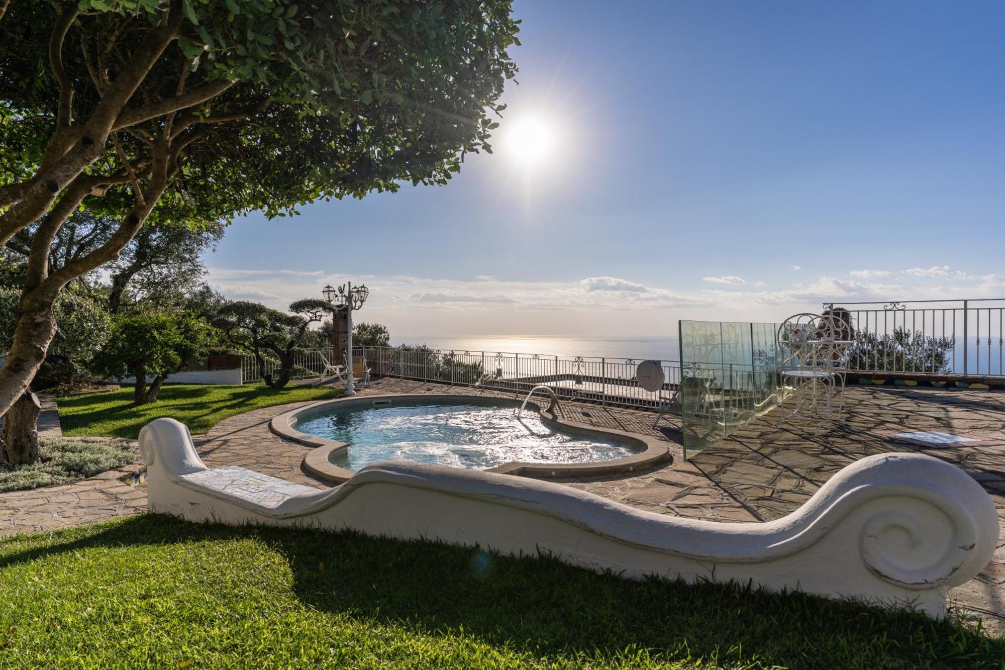 Villa Marika - Private Heated Pool ماسّا لوبْرينسِ المظهر الخارجي الصورة