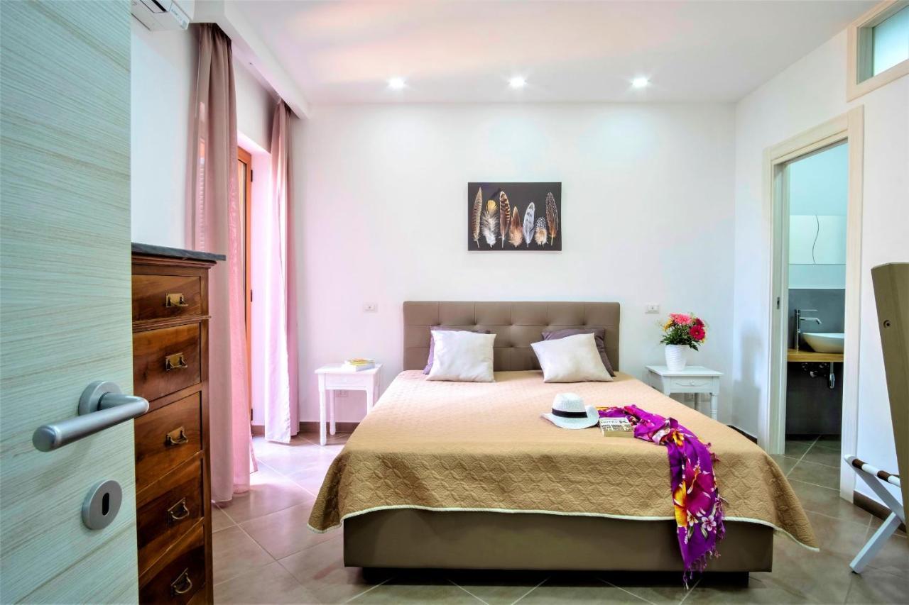 Villa Marika - Private Heated Pool ماسّا لوبْرينسِ المظهر الخارجي الصورة