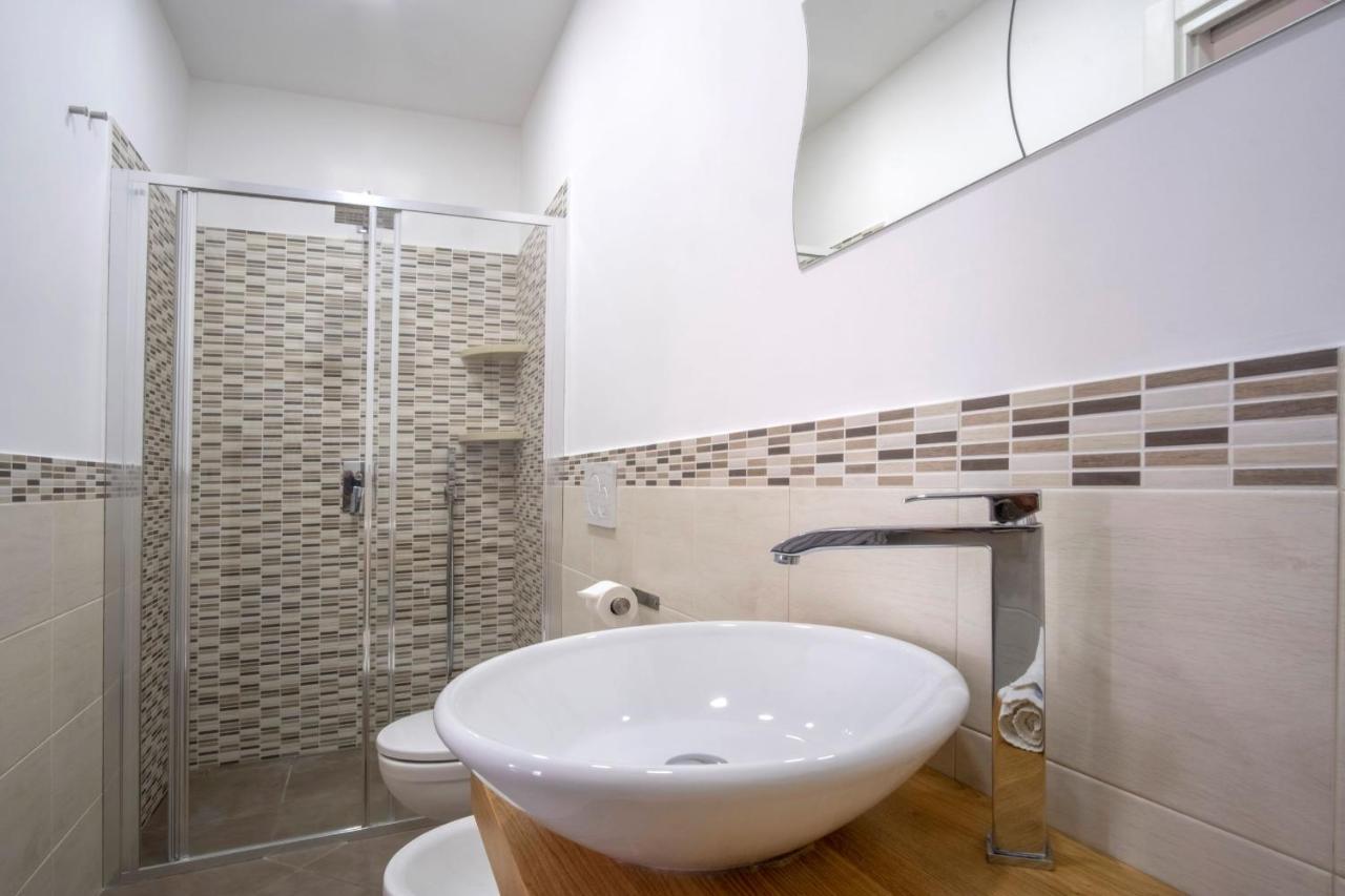 Villa Marika - Private Heated Pool ماسّا لوبْرينسِ المظهر الخارجي الصورة
