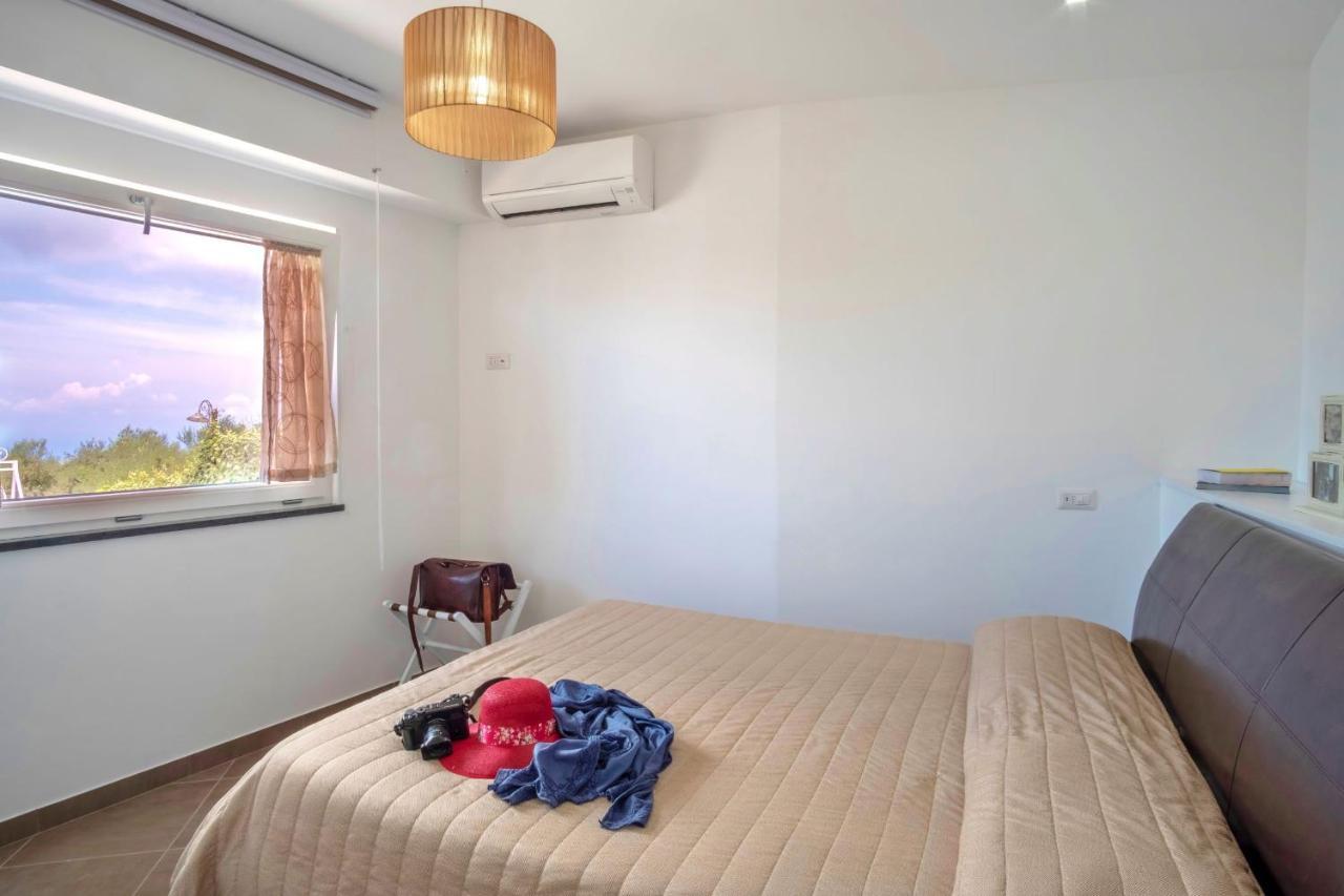 Villa Marika - Private Heated Pool ماسّا لوبْرينسِ المظهر الخارجي الصورة