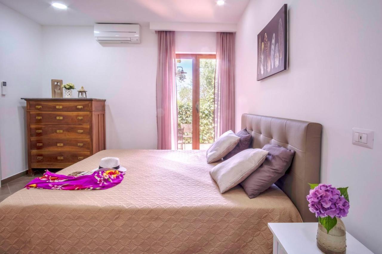 Villa Marika - Private Heated Pool ماسّا لوبْرينسِ المظهر الخارجي الصورة