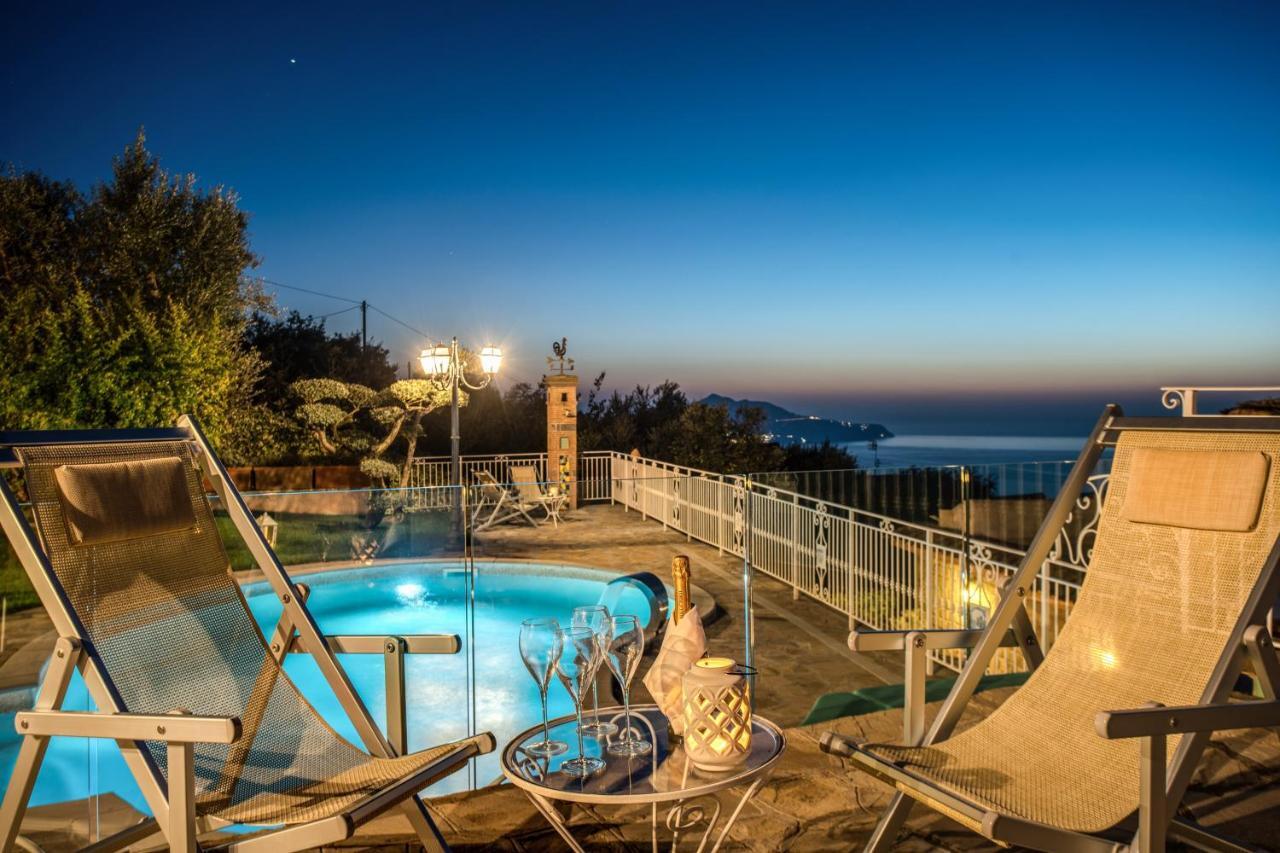 Villa Marika - Private Heated Pool ماسّا لوبْرينسِ المظهر الخارجي الصورة