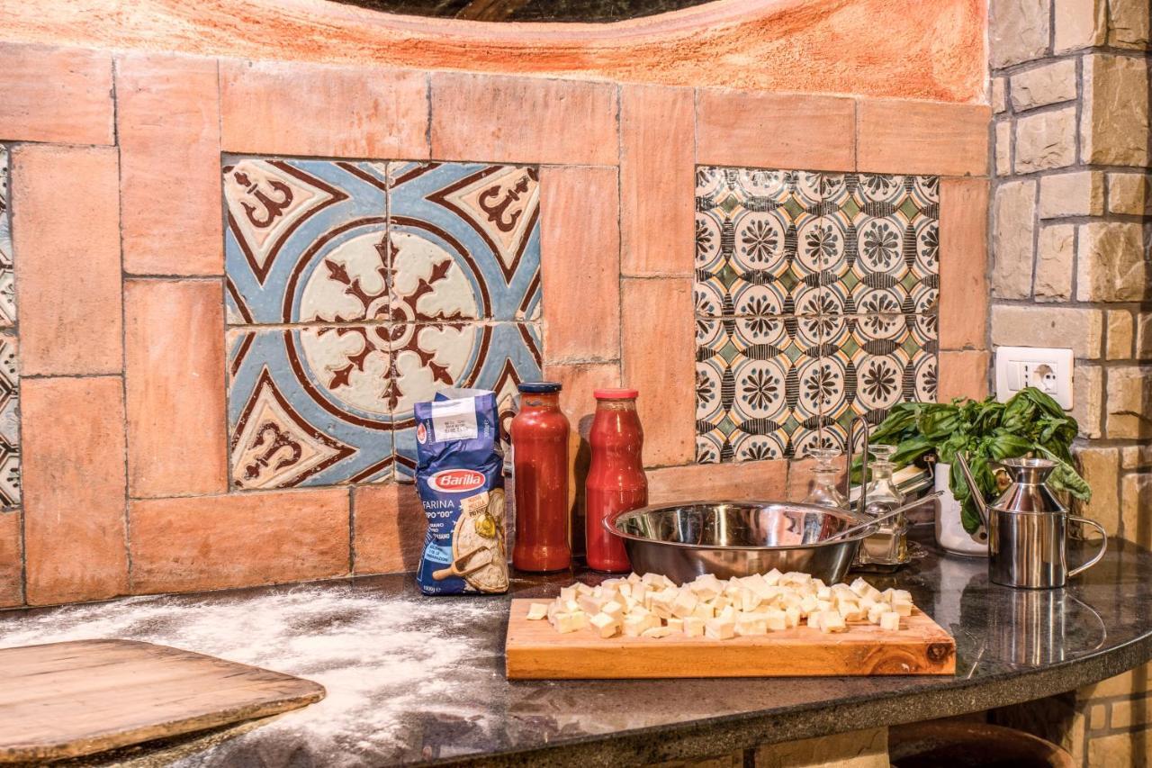 Villa Marika - Private Heated Pool ماسّا لوبْرينسِ المظهر الخارجي الصورة
